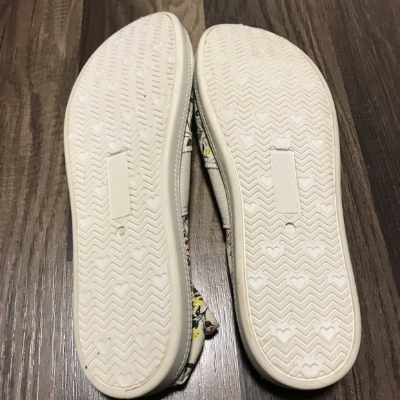 Women’s slip on shoes from Maurice’s size 6 - Picture 6 of 6